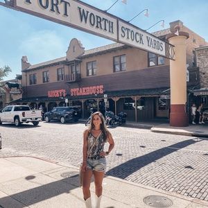 Meet your Posher, Bailee